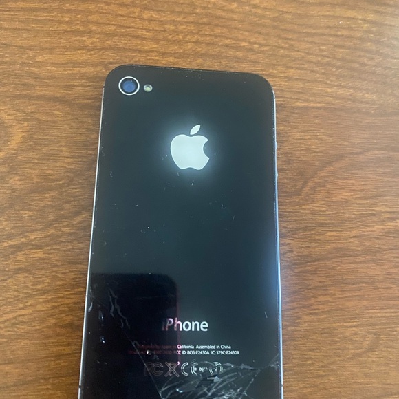 iPhone 1 - Picture 2 of 2